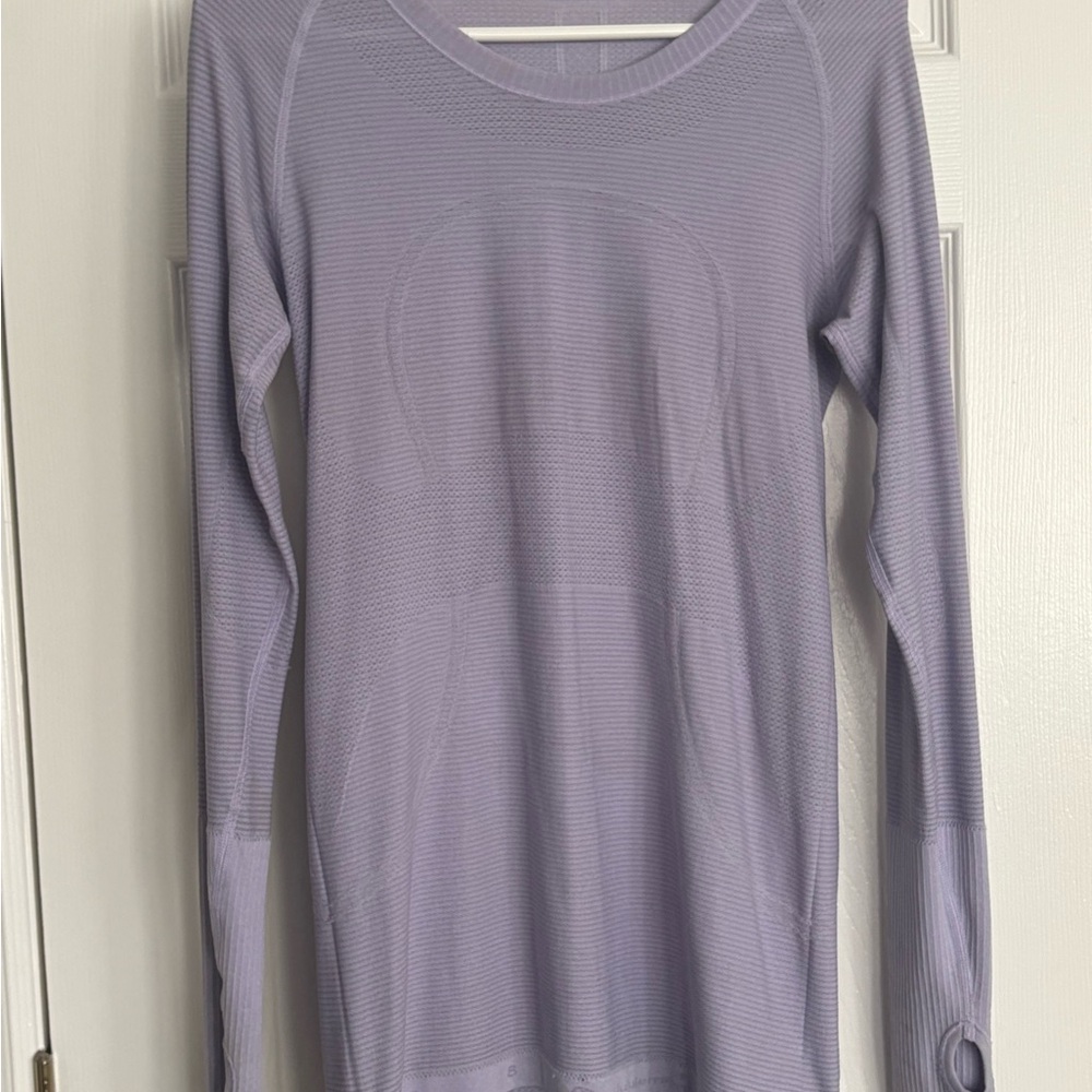 Lululemon Long Sleeve Top size 6